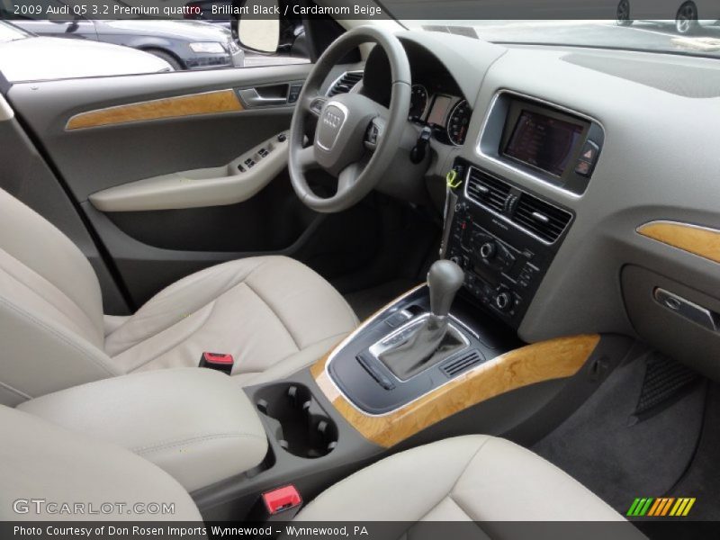 Brilliant Black / Cardamom Beige 2009 Audi Q5 3.2 Premium quattro
