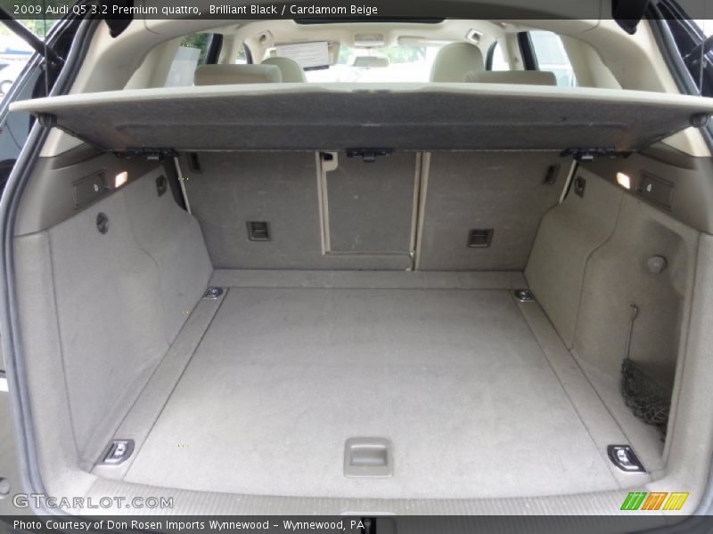 Brilliant Black / Cardamom Beige 2009 Audi Q5 3.2 Premium quattro