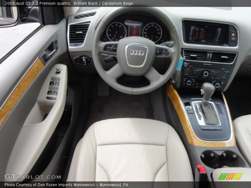 Brilliant Black / Cardamom Beige 2009 Audi Q5 3.2 Premium quattro