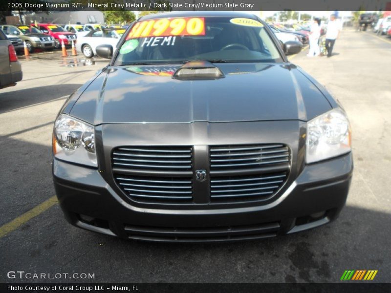 Mineral Gray Metallic / Dark Slate Gray/Medium Slate Gray 2005 Dodge Magnum R/T