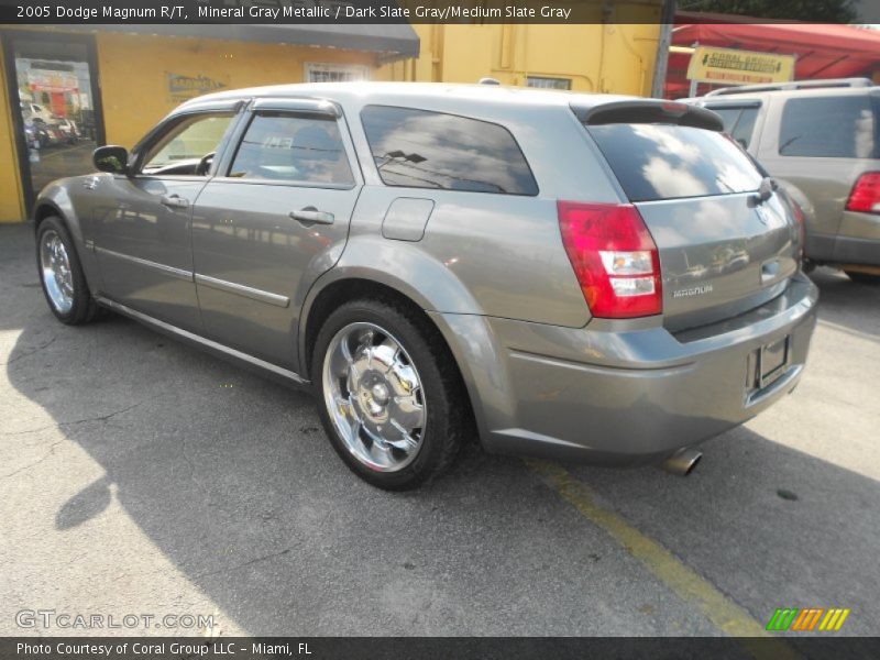 Mineral Gray Metallic / Dark Slate Gray/Medium Slate Gray 2005 Dodge Magnum R/T