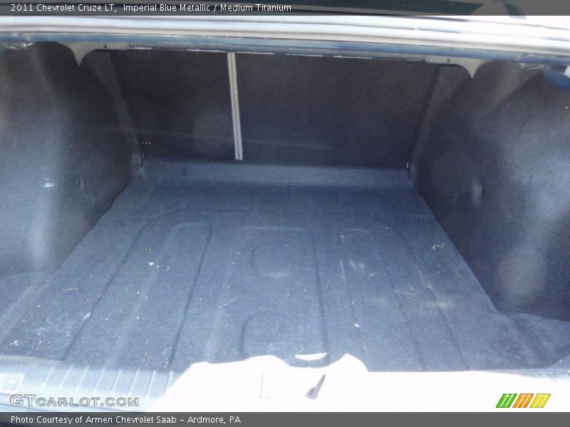 Imperial Blue Metallic / Medium Titanium 2011 Chevrolet Cruze LT