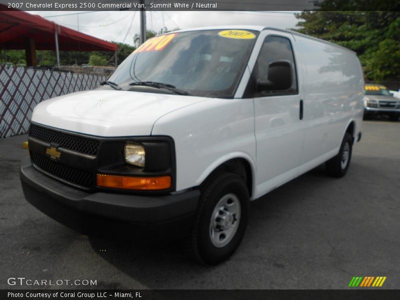 Summit White / Neutral 2007 Chevrolet Express 2500 Commercial Van