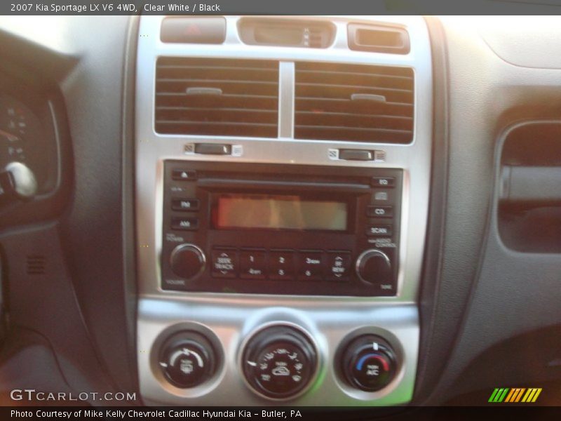 Clear White / Black 2007 Kia Sportage LX V6 4WD