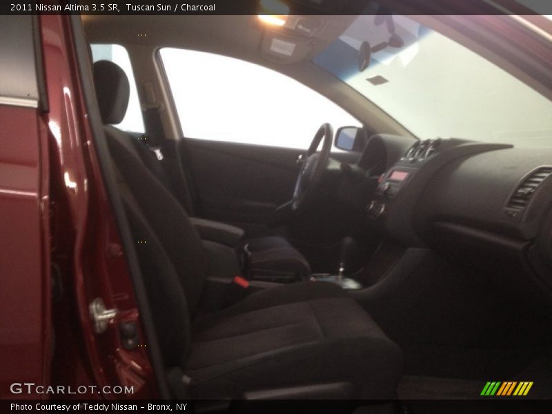 Tuscan Sun / Charcoal 2011 Nissan Altima 3.5 SR