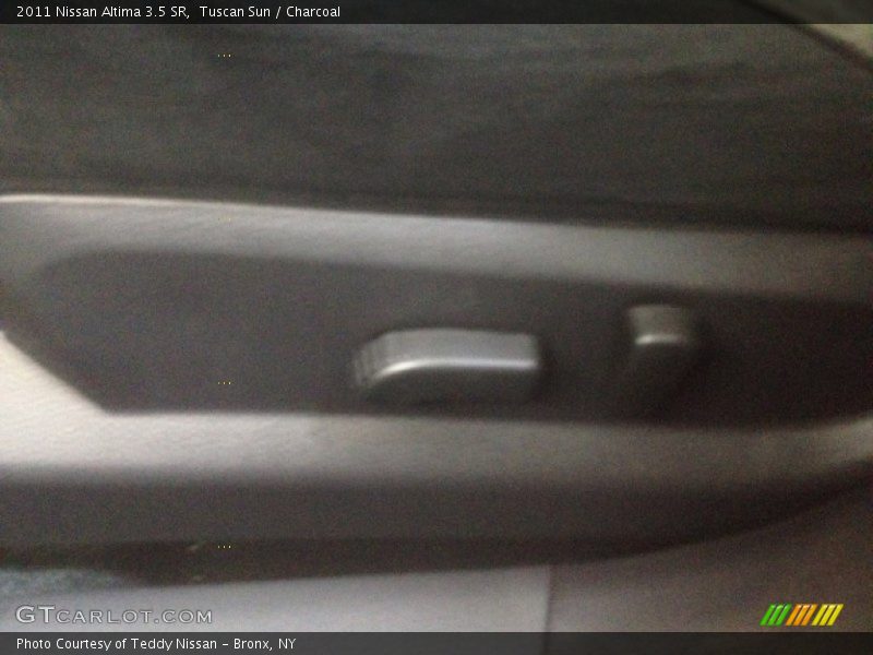 Tuscan Sun / Charcoal 2011 Nissan Altima 3.5 SR