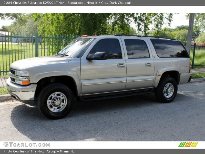 Sandalwood Metallic / Gray/Dark Charcoal 2004 Chevrolet Suburban K2500 LT 4x4