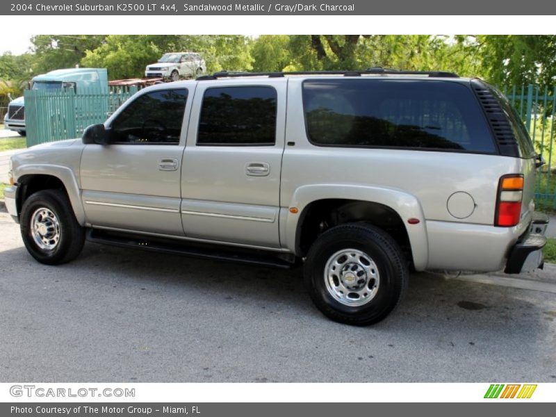 Sandalwood Metallic / Gray/Dark Charcoal 2004 Chevrolet Suburban K2500 LT 4x4