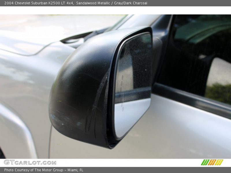 Sandalwood Metallic / Gray/Dark Charcoal 2004 Chevrolet Suburban K2500 LT 4x4