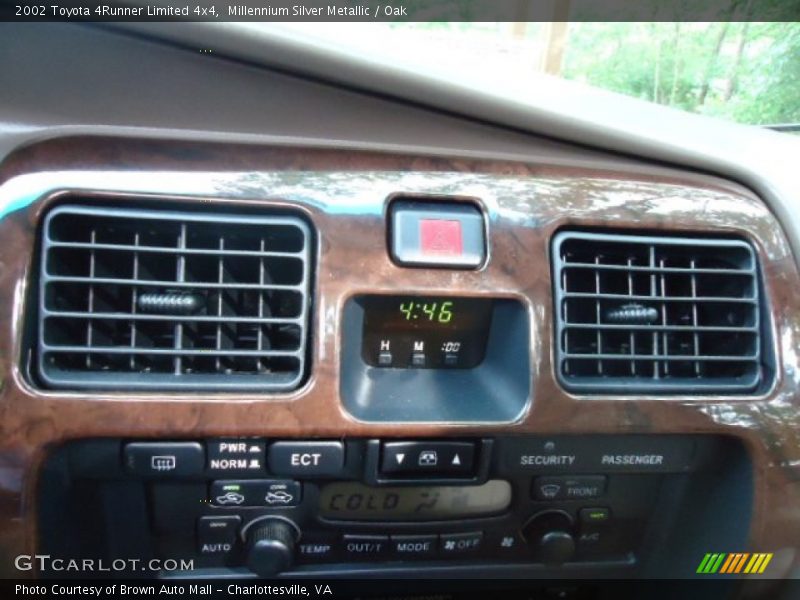 Millennium Silver Metallic / Oak 2002 Toyota 4Runner Limited 4x4