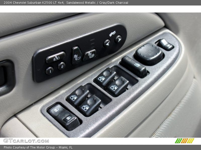 Sandalwood Metallic / Gray/Dark Charcoal 2004 Chevrolet Suburban K2500 LT 4x4