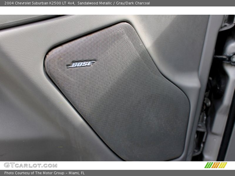 Sandalwood Metallic / Gray/Dark Charcoal 2004 Chevrolet Suburban K2500 LT 4x4