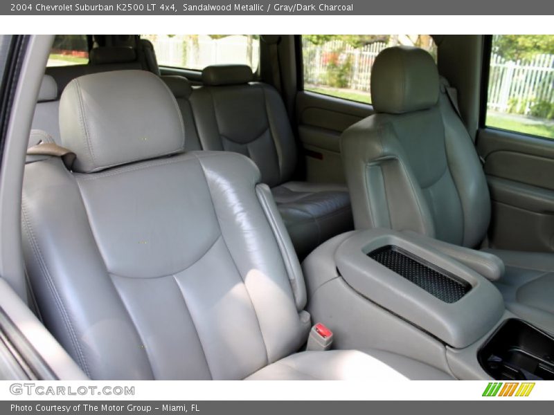 Sandalwood Metallic / Gray/Dark Charcoal 2004 Chevrolet Suburban K2500 LT 4x4