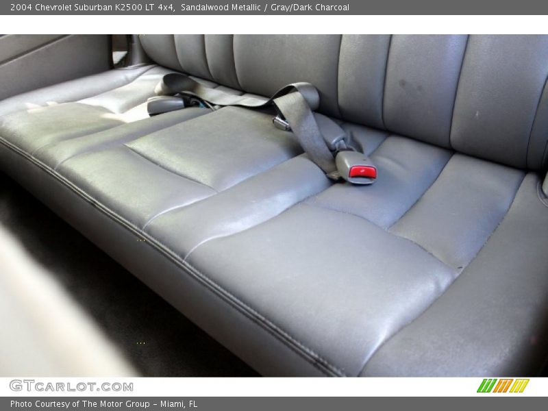 Sandalwood Metallic / Gray/Dark Charcoal 2004 Chevrolet Suburban K2500 LT 4x4