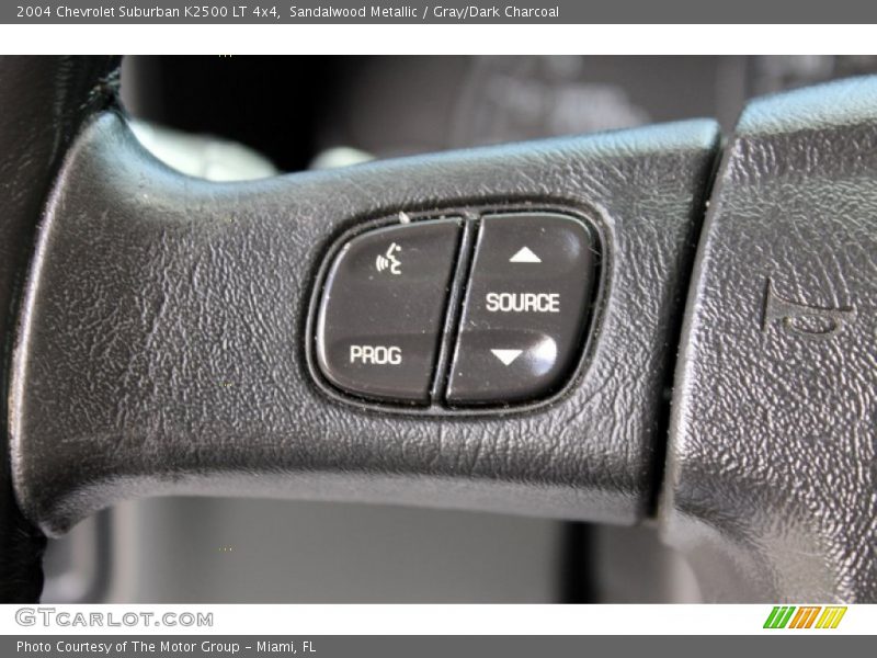 Sandalwood Metallic / Gray/Dark Charcoal 2004 Chevrolet Suburban K2500 LT 4x4