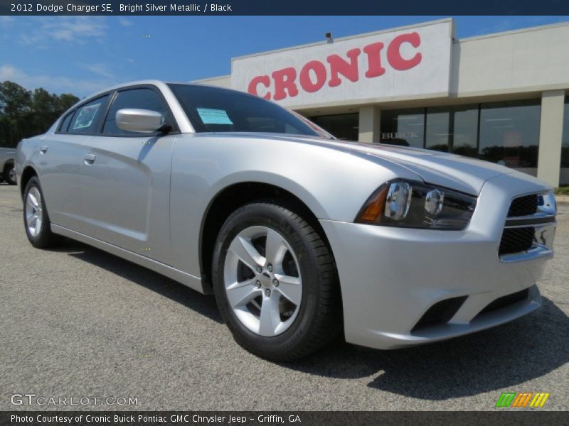 Bright Silver Metallic / Black 2012 Dodge Charger SE