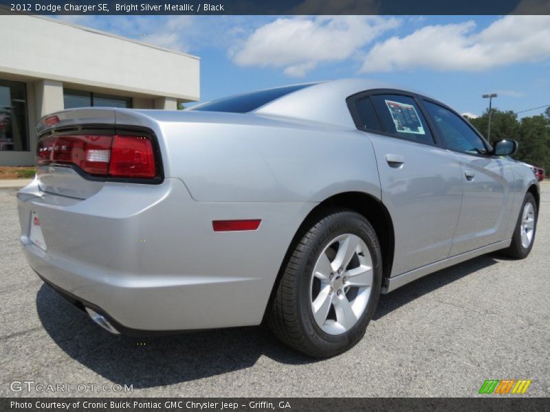 Bright Silver Metallic / Black 2012 Dodge Charger SE