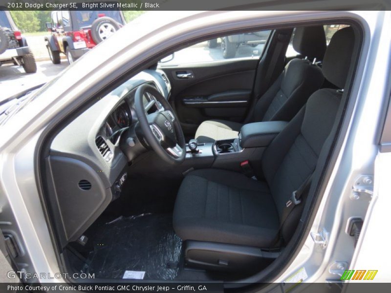 Bright Silver Metallic / Black 2012 Dodge Charger SE