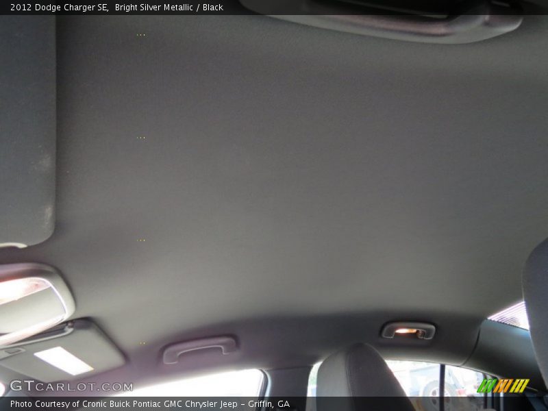 Bright Silver Metallic / Black 2012 Dodge Charger SE