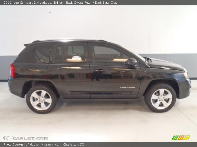 Brilliant Black Crystal Pearl / Dark Slate Gray 2011 Jeep Compass 2.4 Latitude