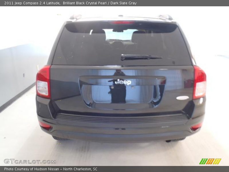 Brilliant Black Crystal Pearl / Dark Slate Gray 2011 Jeep Compass 2.4 Latitude