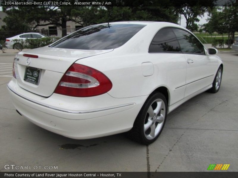 Alabaster White / Ash 2004 Mercedes-Benz CLK 320 Coupe