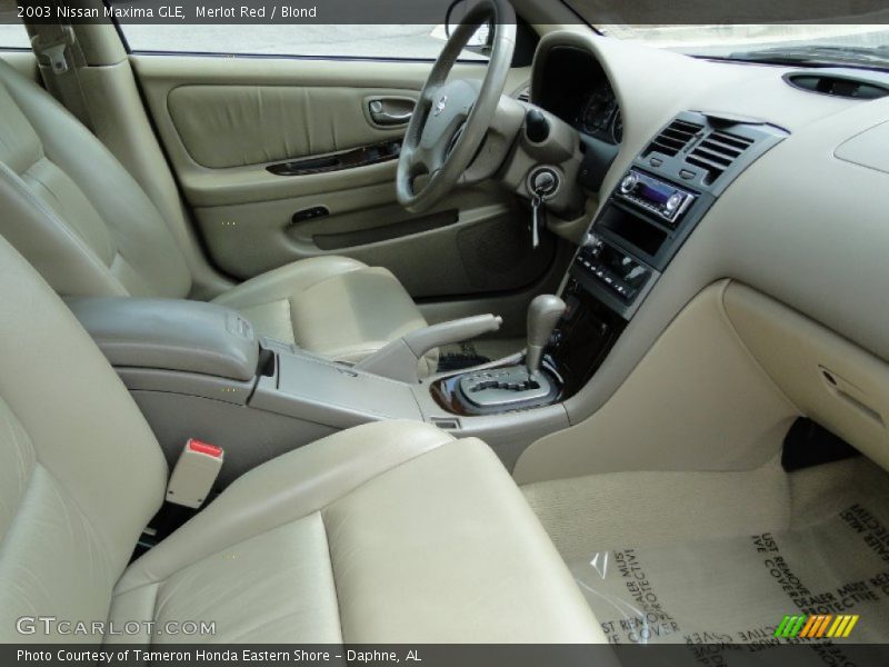 Merlot Red / Blond 2003 Nissan Maxima GLE