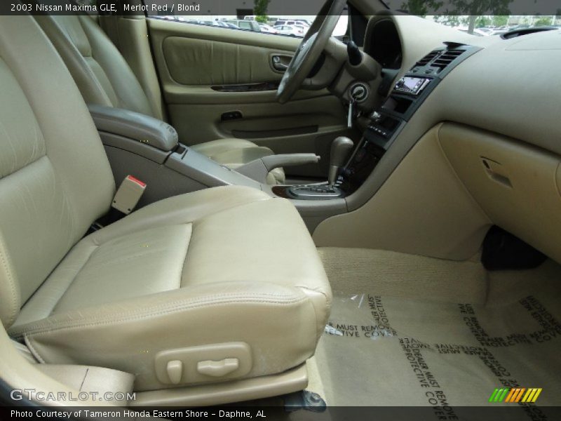 Merlot Red / Blond 2003 Nissan Maxima GLE