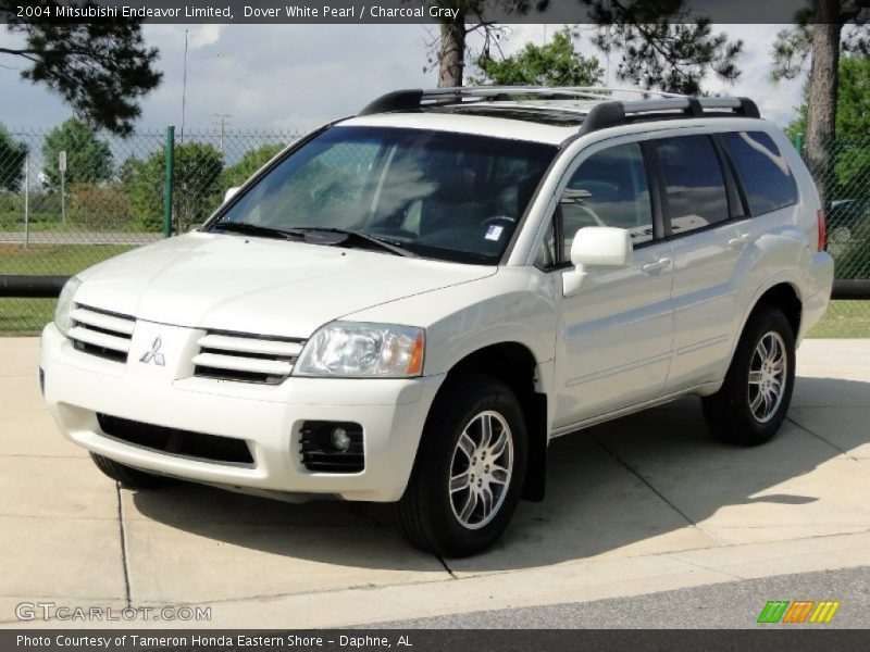 Front 3/4 View of 2004 Endeavor Limited