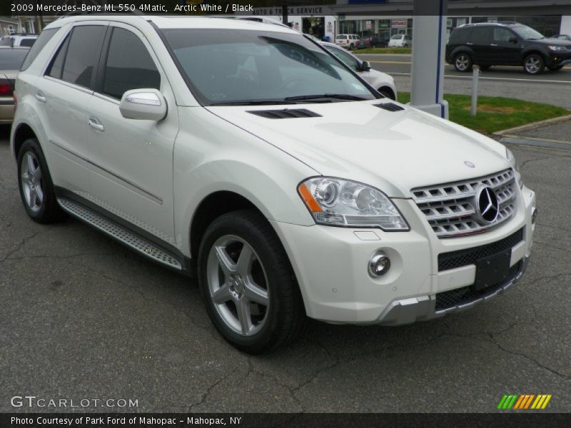 Arctic White / Black 2009 Mercedes-Benz ML 550 4Matic