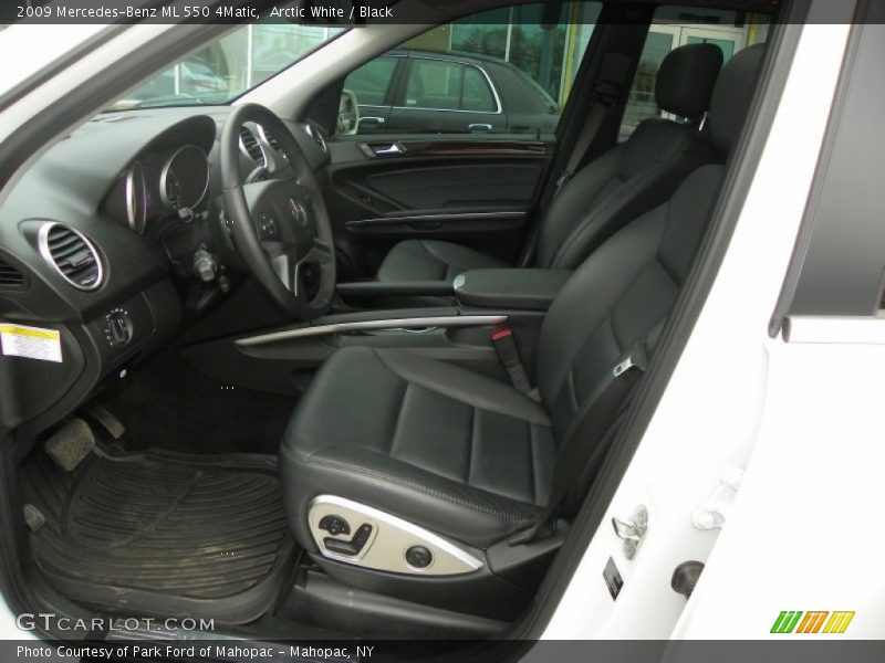 Arctic White / Black 2009 Mercedes-Benz ML 550 4Matic