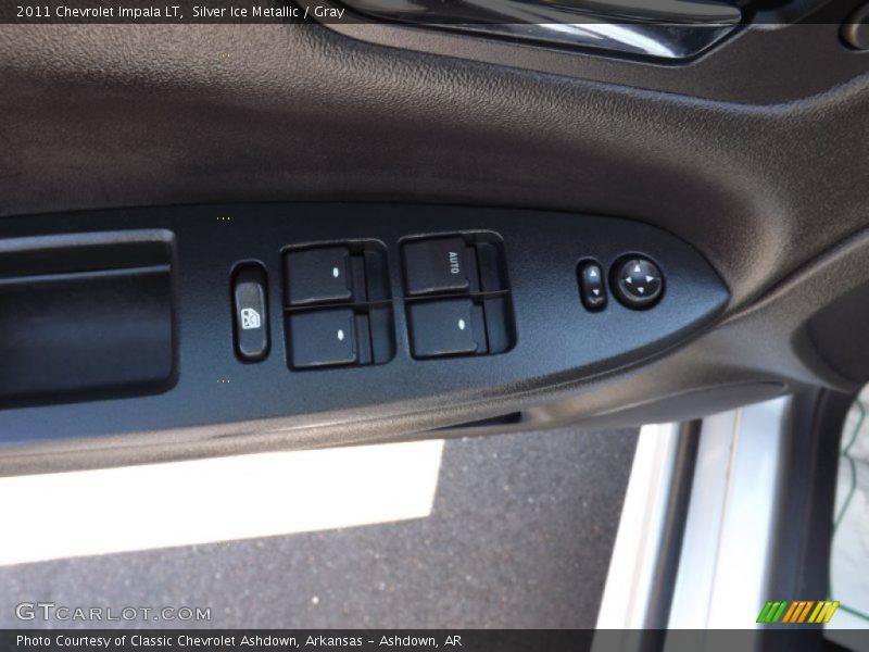 Silver Ice Metallic / Gray 2011 Chevrolet Impala LT