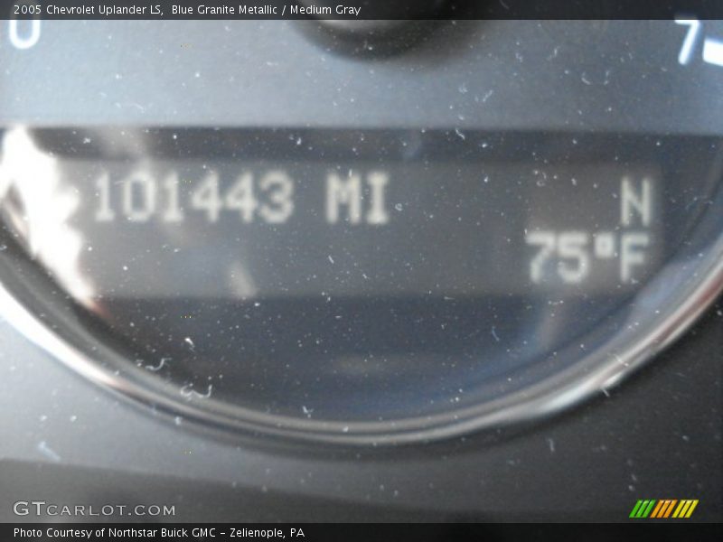Blue Granite Metallic / Medium Gray 2005 Chevrolet Uplander LS