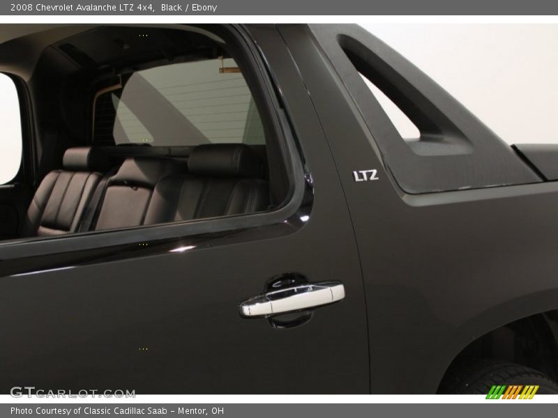 Black / Ebony 2008 Chevrolet Avalanche LTZ 4x4