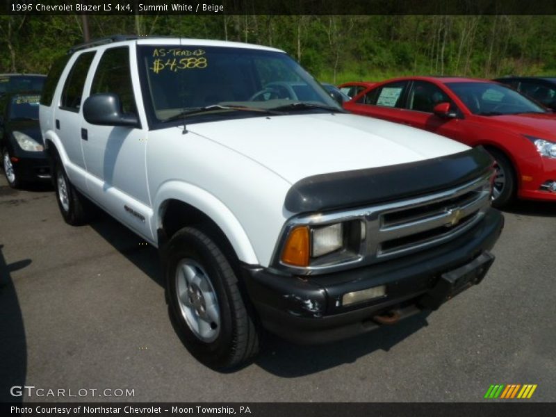 Summit White / Beige 1996 Chevrolet Blazer LS 4x4