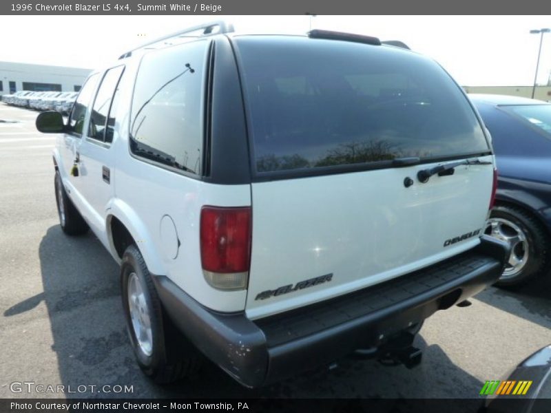 Summit White / Beige 1996 Chevrolet Blazer LS 4x4