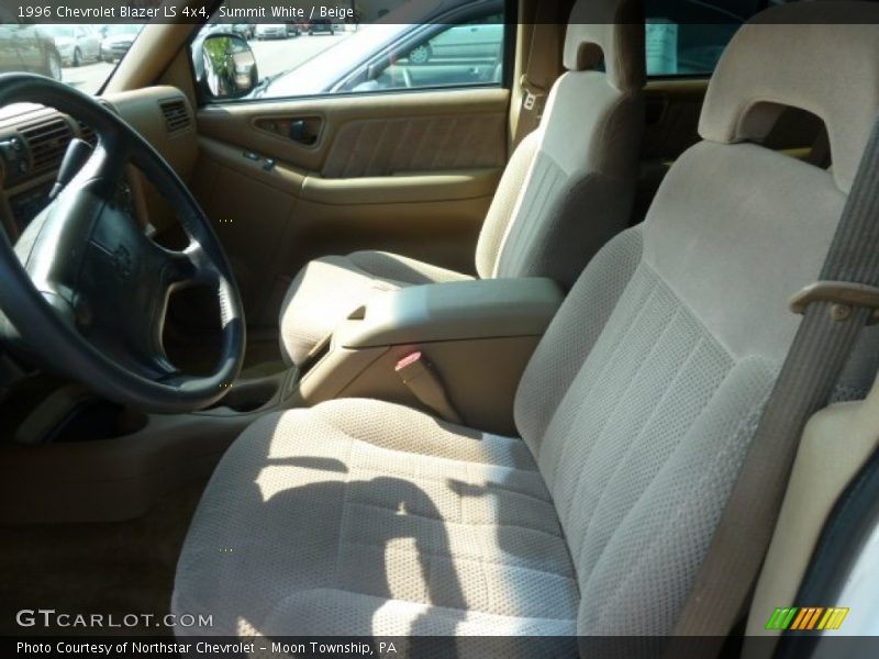 Summit White / Beige 1996 Chevrolet Blazer LS 4x4