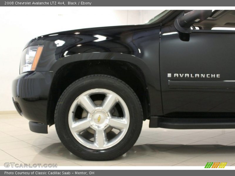 Black / Ebony 2008 Chevrolet Avalanche LTZ 4x4