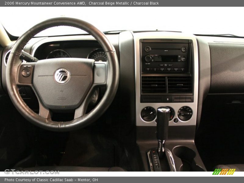Dashboard of 2006 Mountaineer Convenience AWD