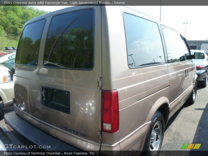 Light Autumnwood Metallic / Neutral 2001 Chevrolet Astro AWD Passenger Van