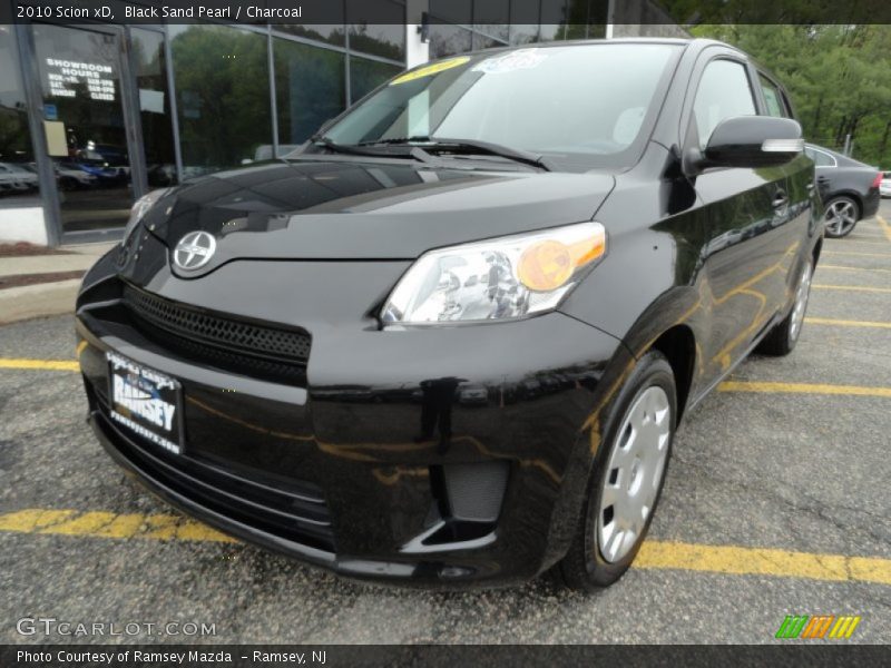 Black Sand Pearl / Charcoal 2010 Scion xD