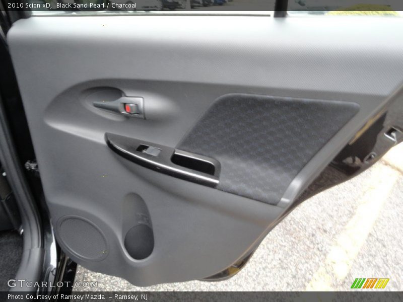 Black Sand Pearl / Charcoal 2010 Scion xD