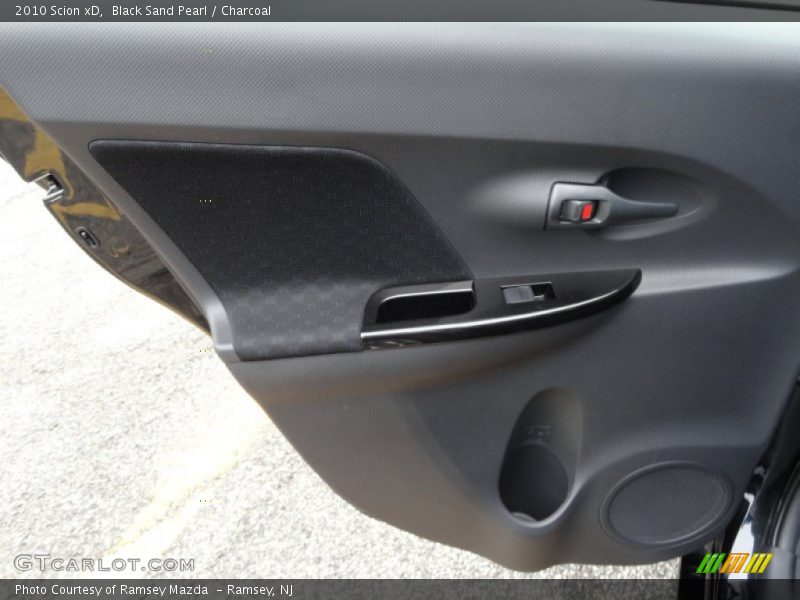 Black Sand Pearl / Charcoal 2010 Scion xD