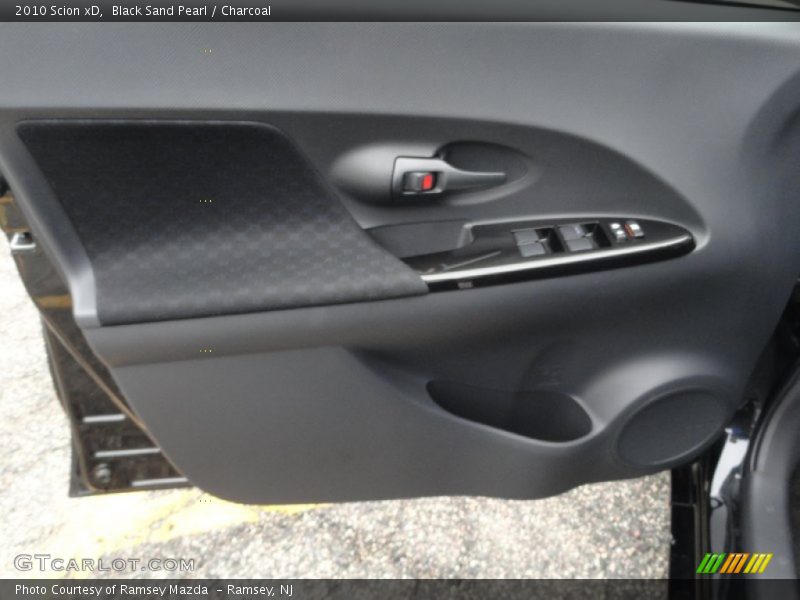 Black Sand Pearl / Charcoal 2010 Scion xD