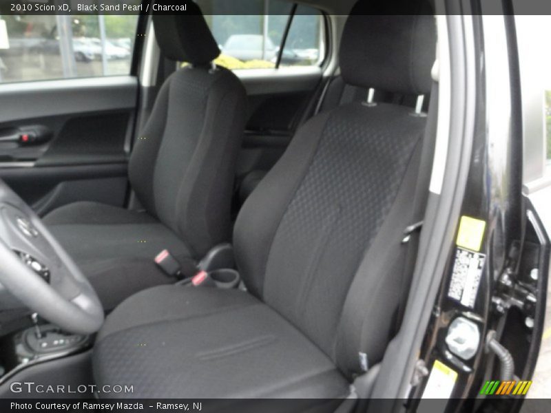 Black Sand Pearl / Charcoal 2010 Scion xD