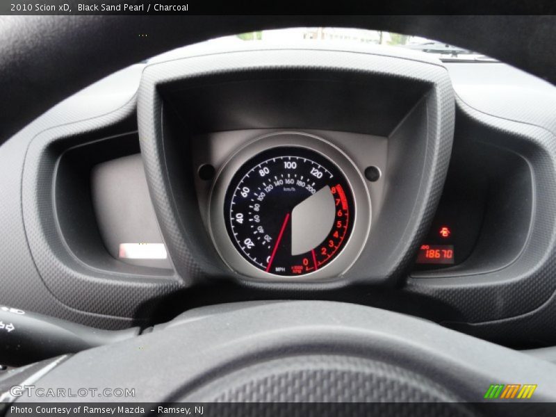 Black Sand Pearl / Charcoal 2010 Scion xD