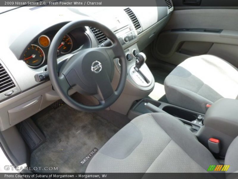 Fresh Powder White / Charcoal 2009 Nissan Sentra 2.0