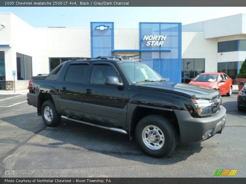 Black / Gray/Dark Charcoal 2005 Chevrolet Avalanche 2500 LT 4x4