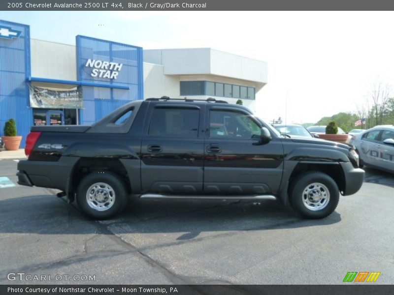 Black / Gray/Dark Charcoal 2005 Chevrolet Avalanche 2500 LT 4x4