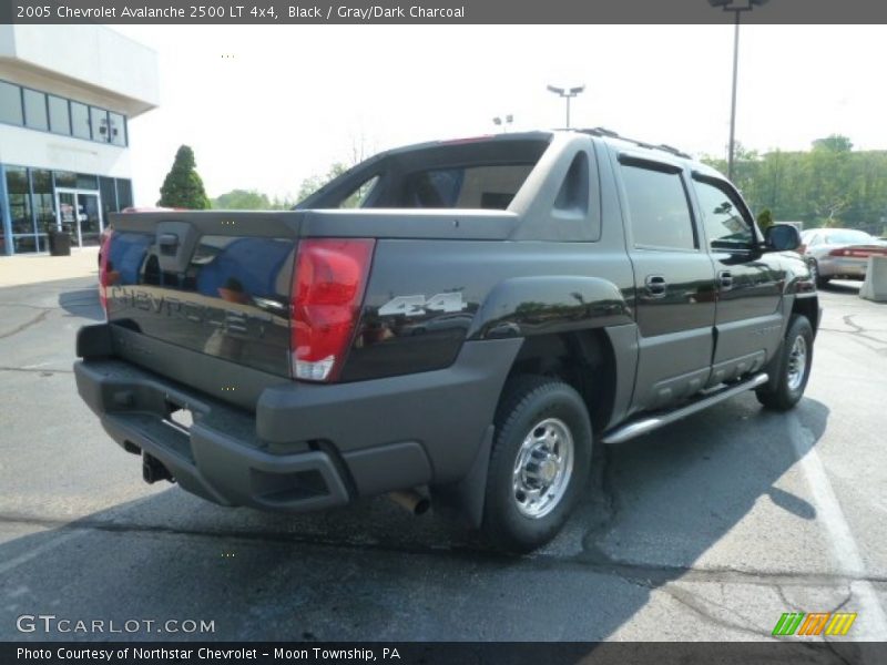 Black / Gray/Dark Charcoal 2005 Chevrolet Avalanche 2500 LT 4x4